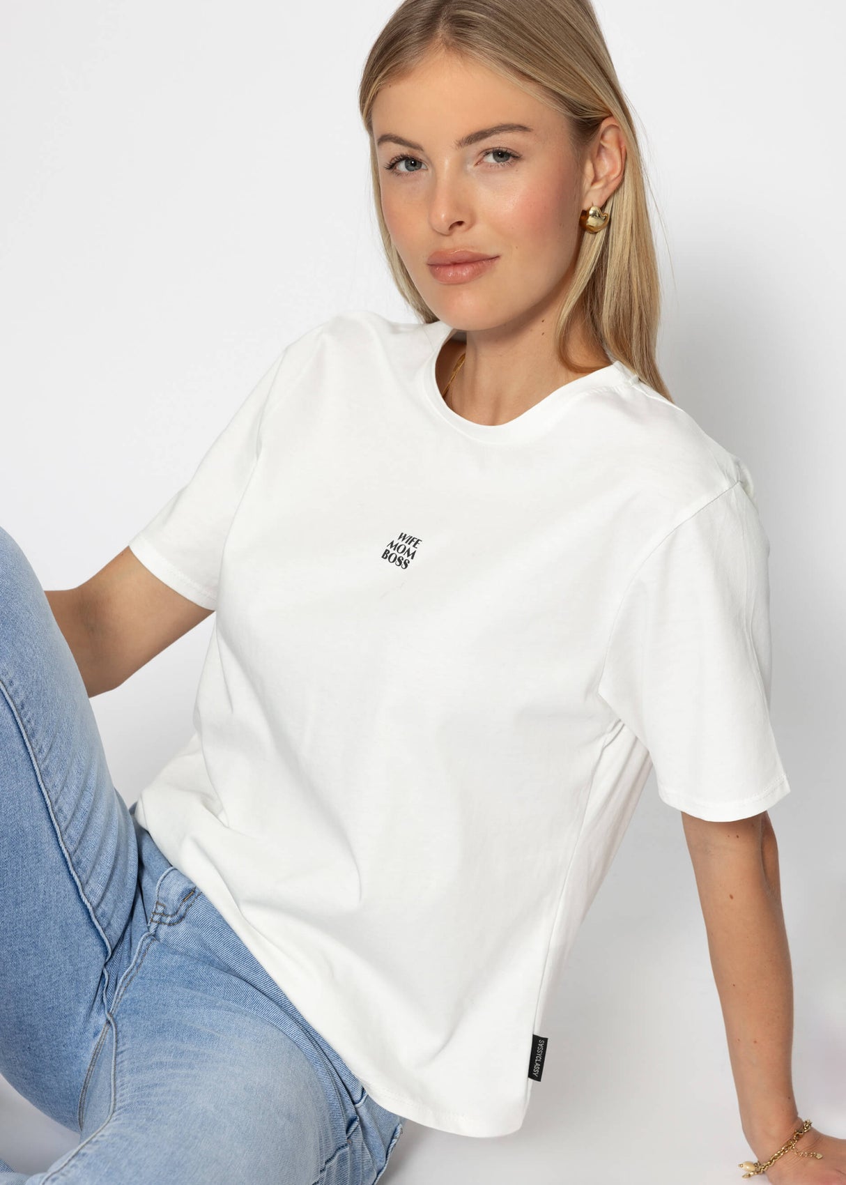 Oversize T-Shirt mit "MOM" Print - offwhite