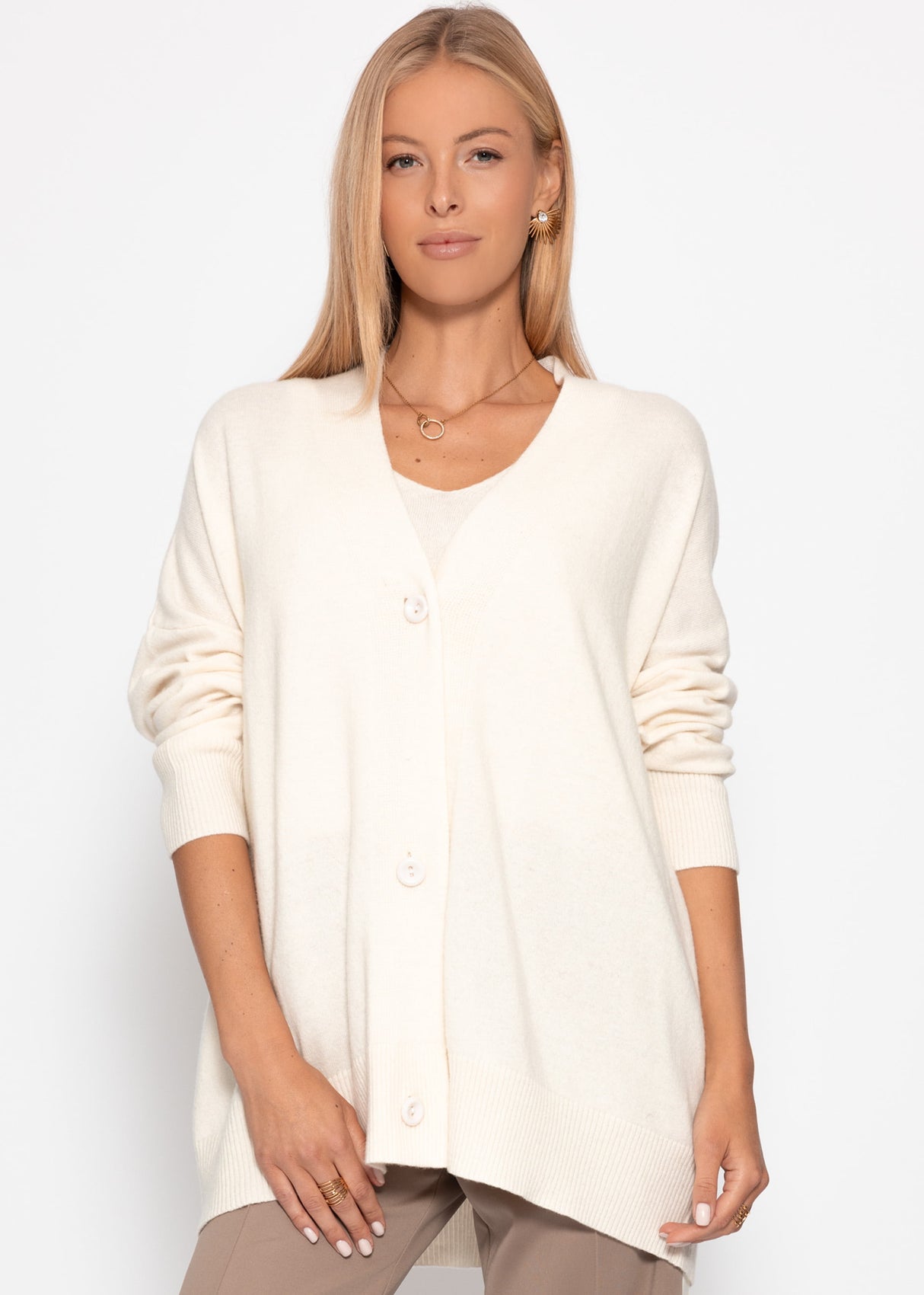 Oversized Cardigan mit V-Ausschnitt und Kaschmiranteil - offwhite