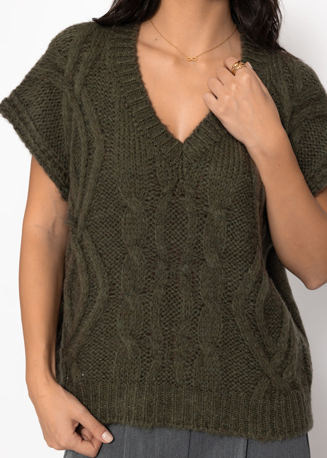 Sleeveless jumper with cable knit and V-neck - green