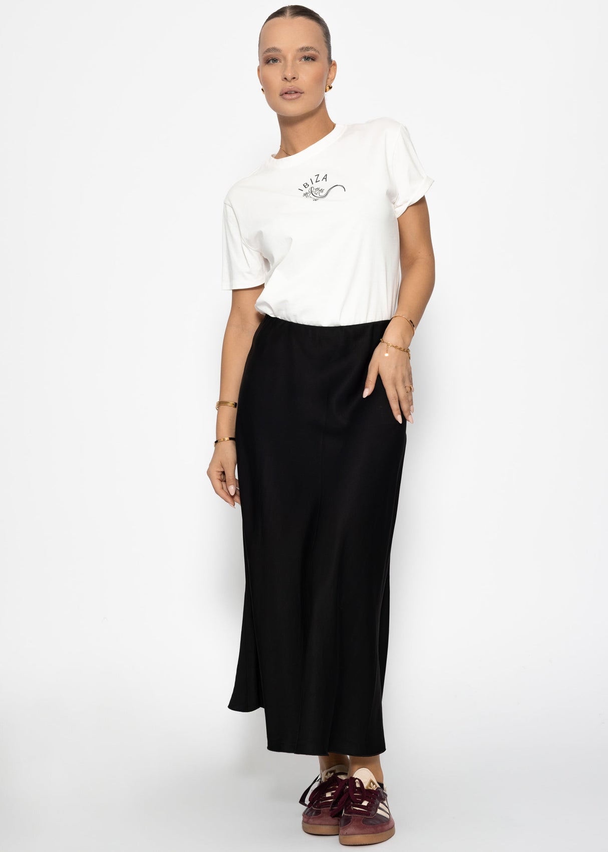 Satin-look skirt - black