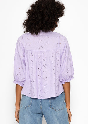 Pointed blouse with short balloon sleeves - lilac