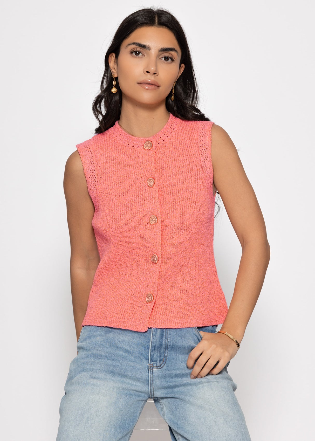 Knit top with shell buttons - coral