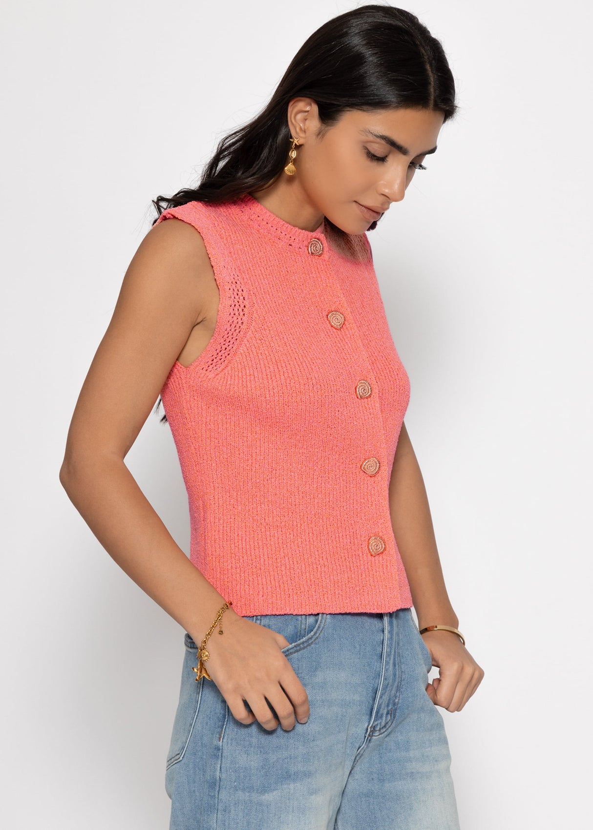 Knit top with shell buttons - coral