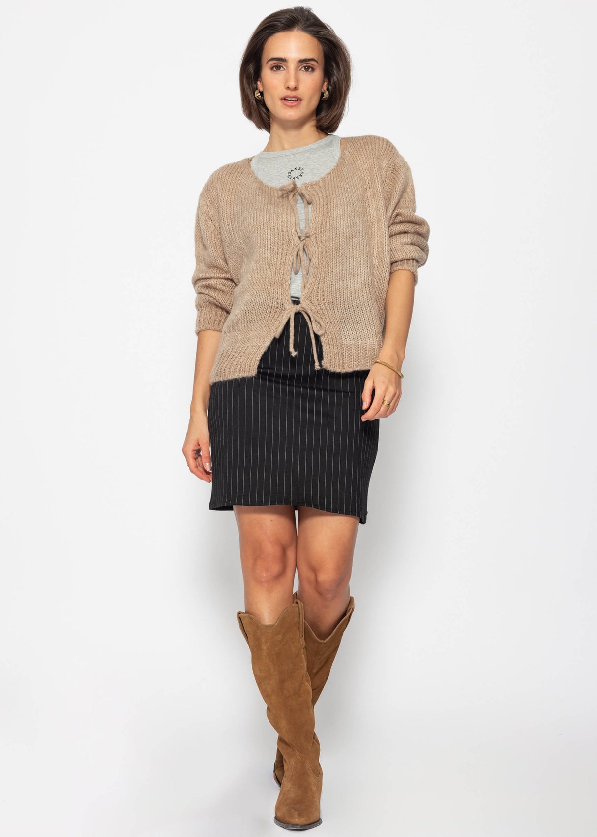 Cardigan with bow closure - beige