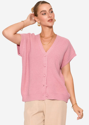 Strickweste mit Herzknöpfen - rosa