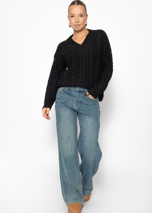 Zopfstrickpullover mit V-Ausschnitt - schwarz