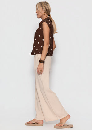 Ärmellose Chiffon Bluse mit Punktemuster - braun