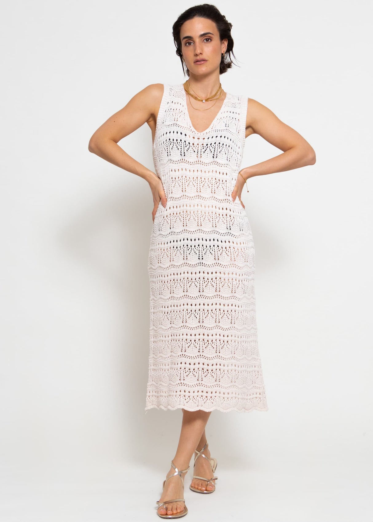 Ärmelloses Strickkleid mit Strukturmuster - hellbeige