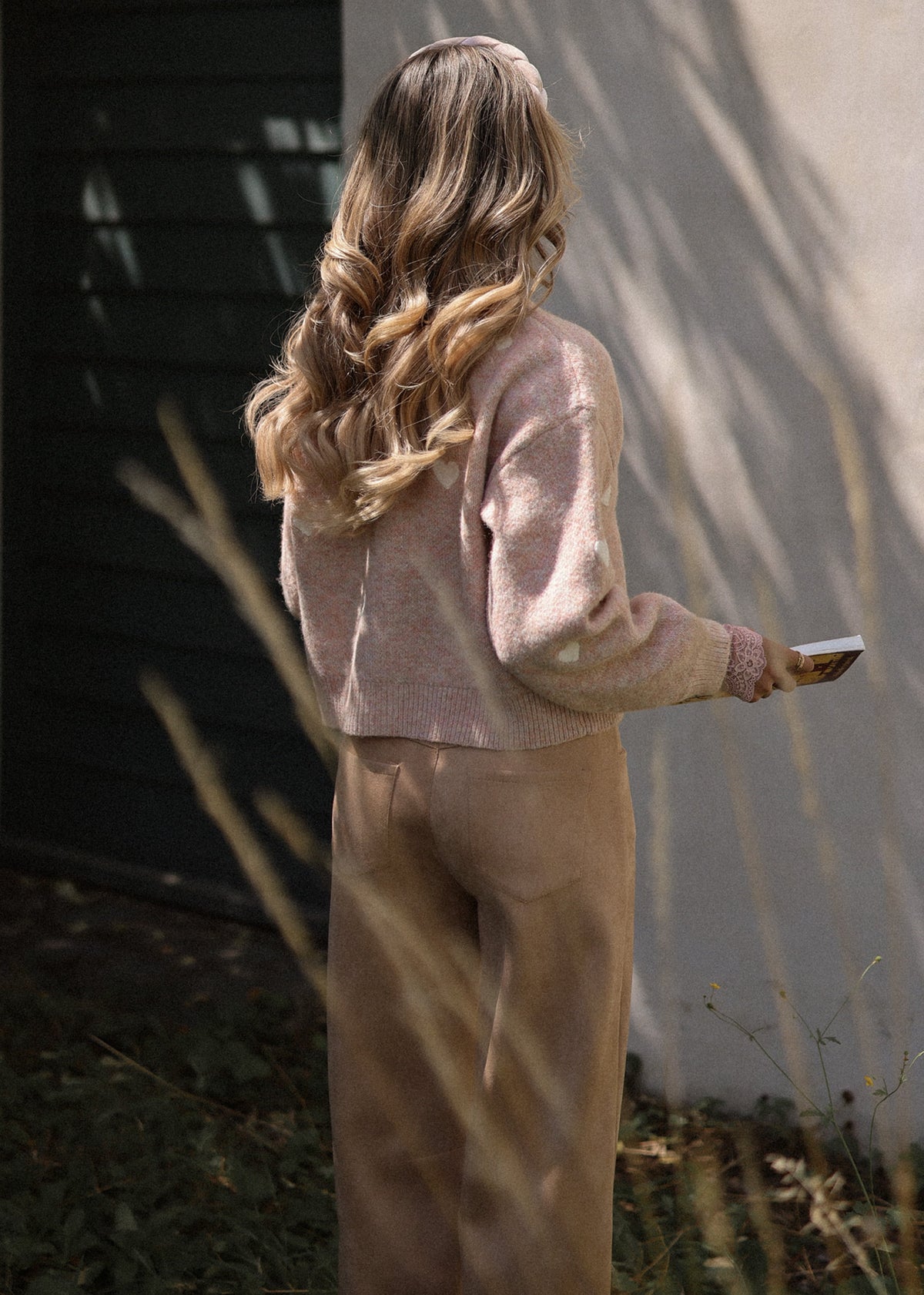 Suede-look barrel-leg trousers - beige