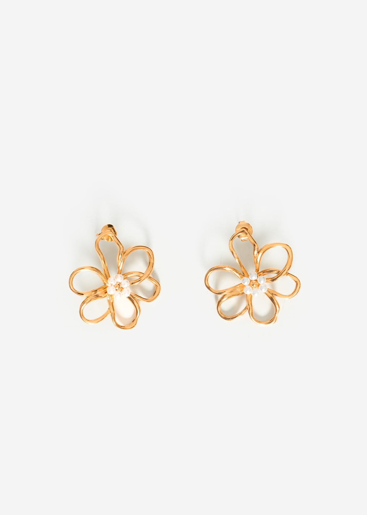 Blumen Ohrringe mit Perlen - gold