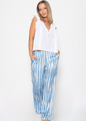 Blouse top with ruffles - white