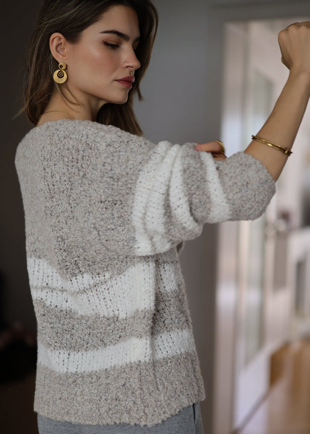 Bouclé Pullover mit Streifenmuster - greige
