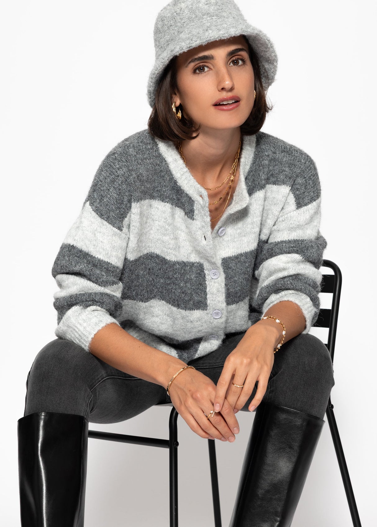 Cardigan with block strips - gray