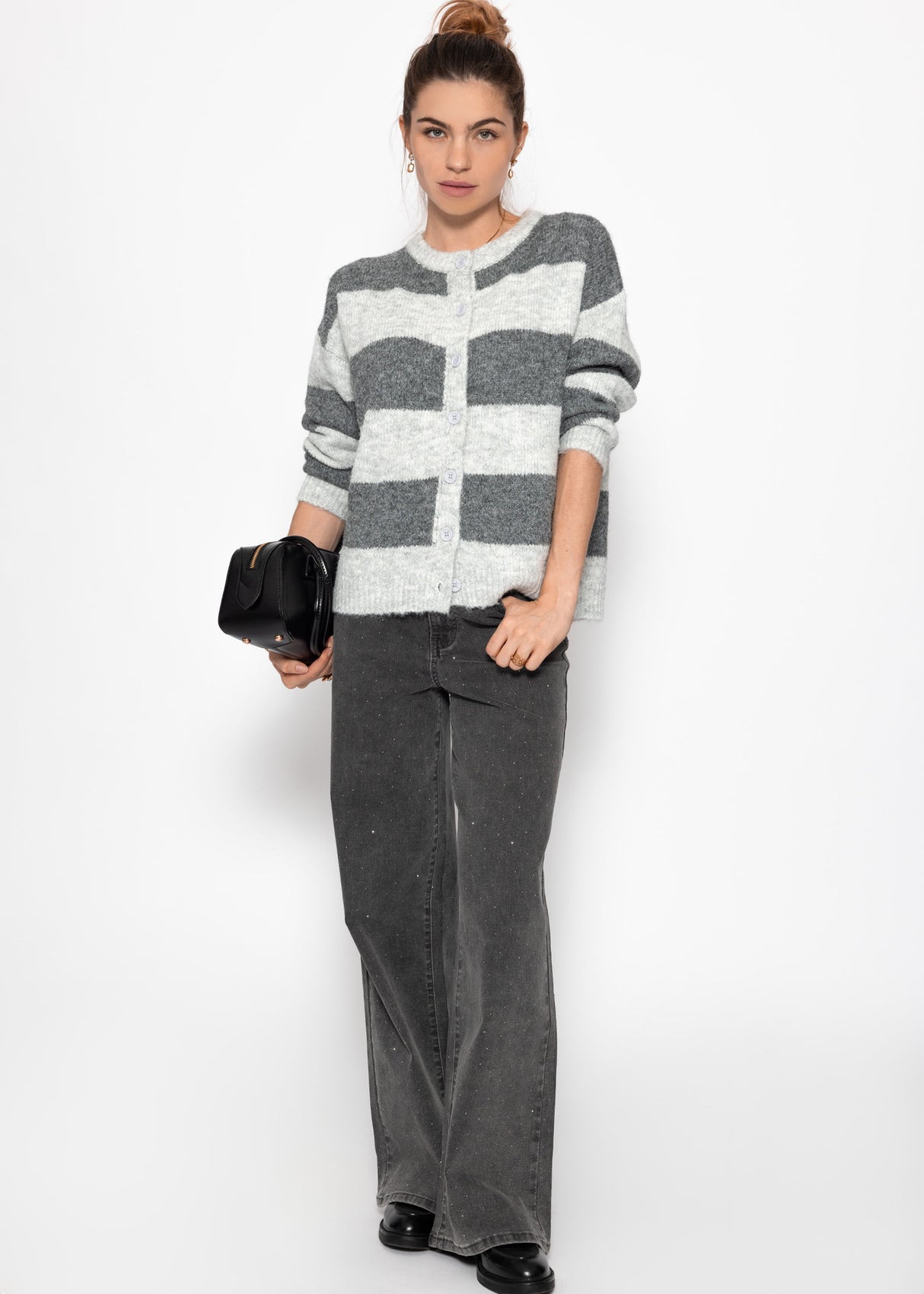 Cardigan with block strips - gray