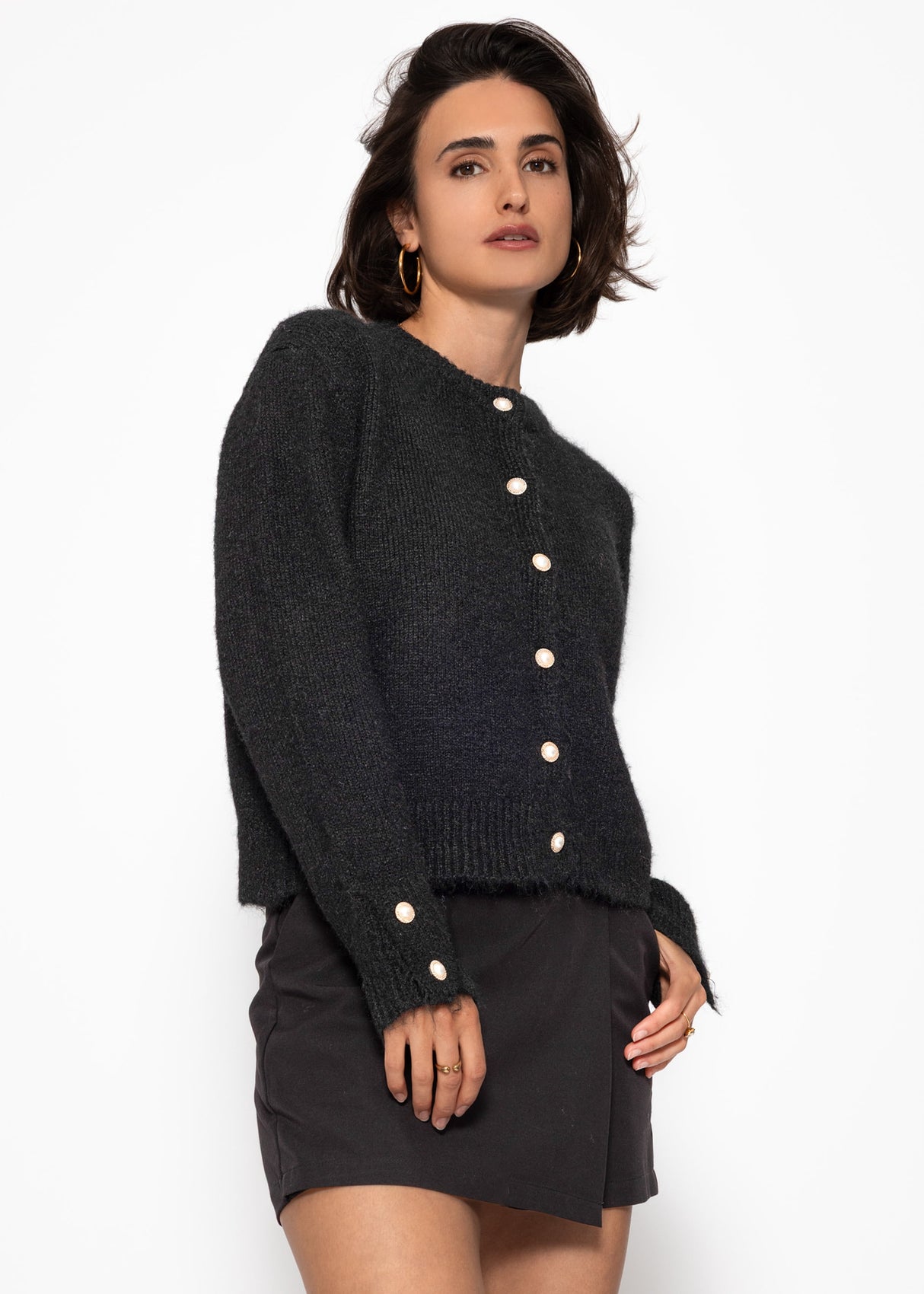 Cardigan with pearl buttons - black