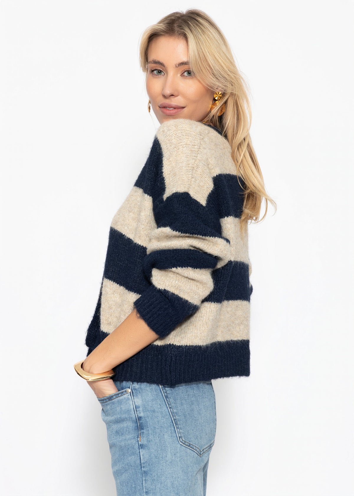 Cardigan with block strips and V-neck-beige-dark blue