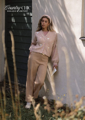 Cardigan mit weißen Herzen - beige