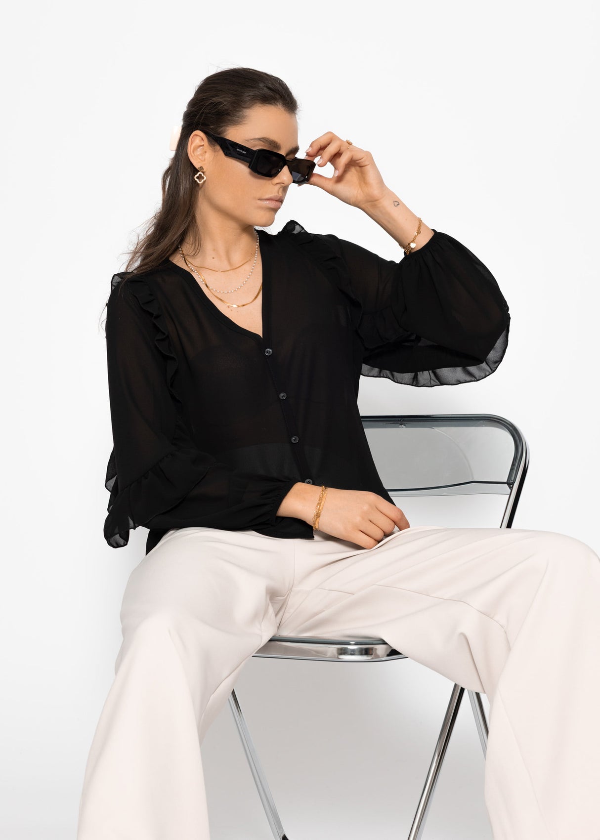 Chiffon Bluse mit Volants - schwarz