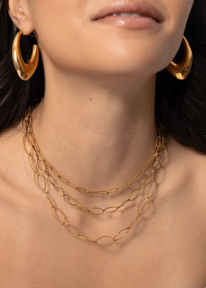 Delicate necklace set - gold