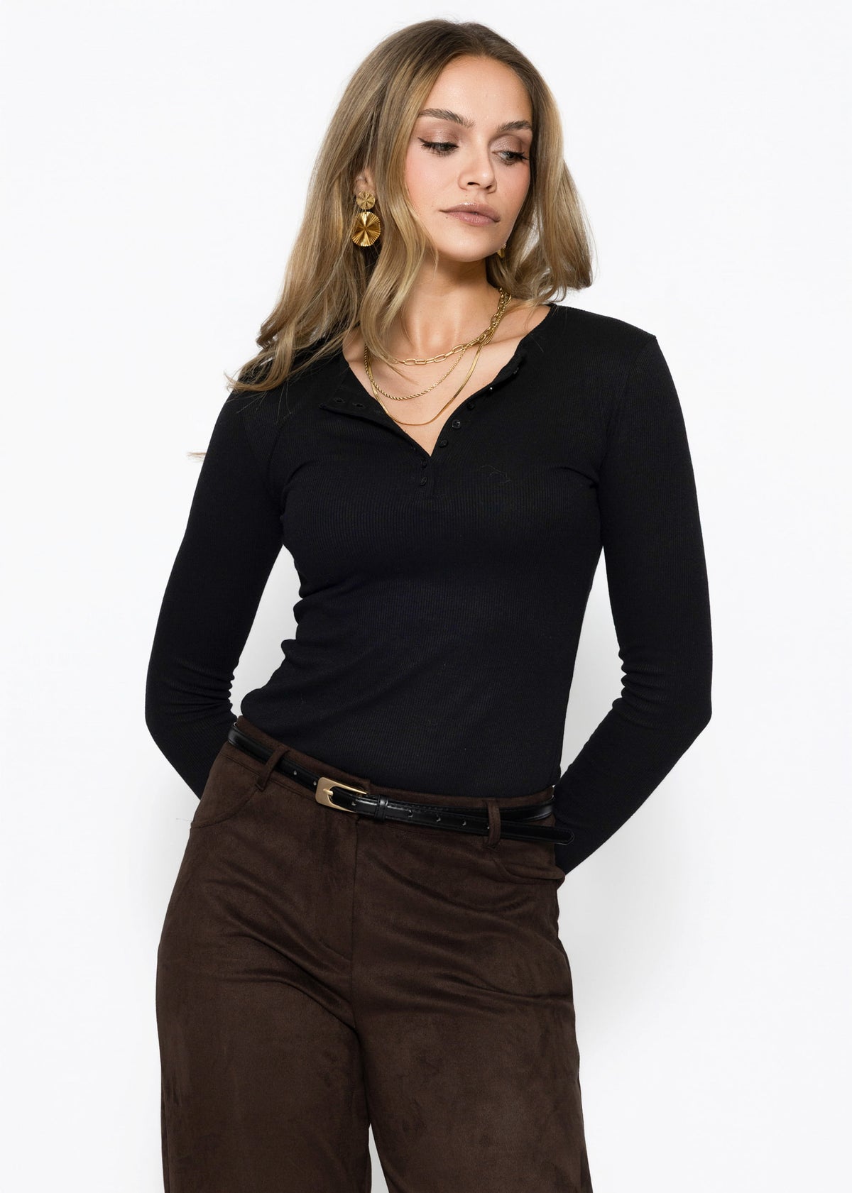 Ribbed long-sleeved top with button placket - black