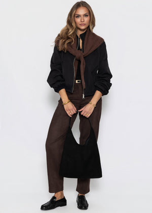 Geripptes Langarmshirt mit Knopfleiste - schwarz