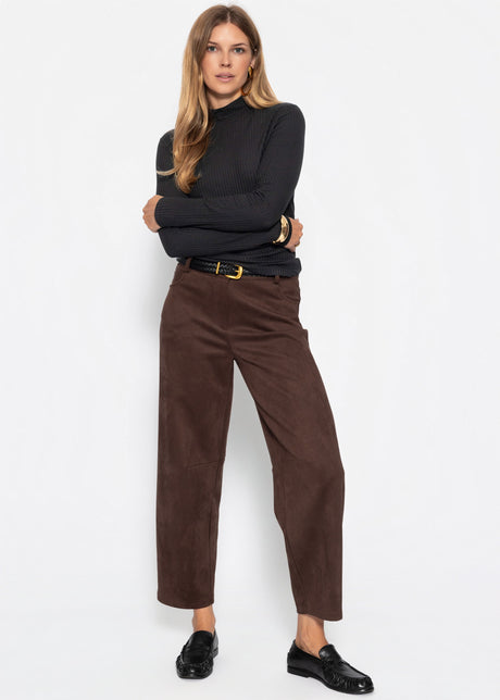Ribbed long-sleeved top with funnel neck - black