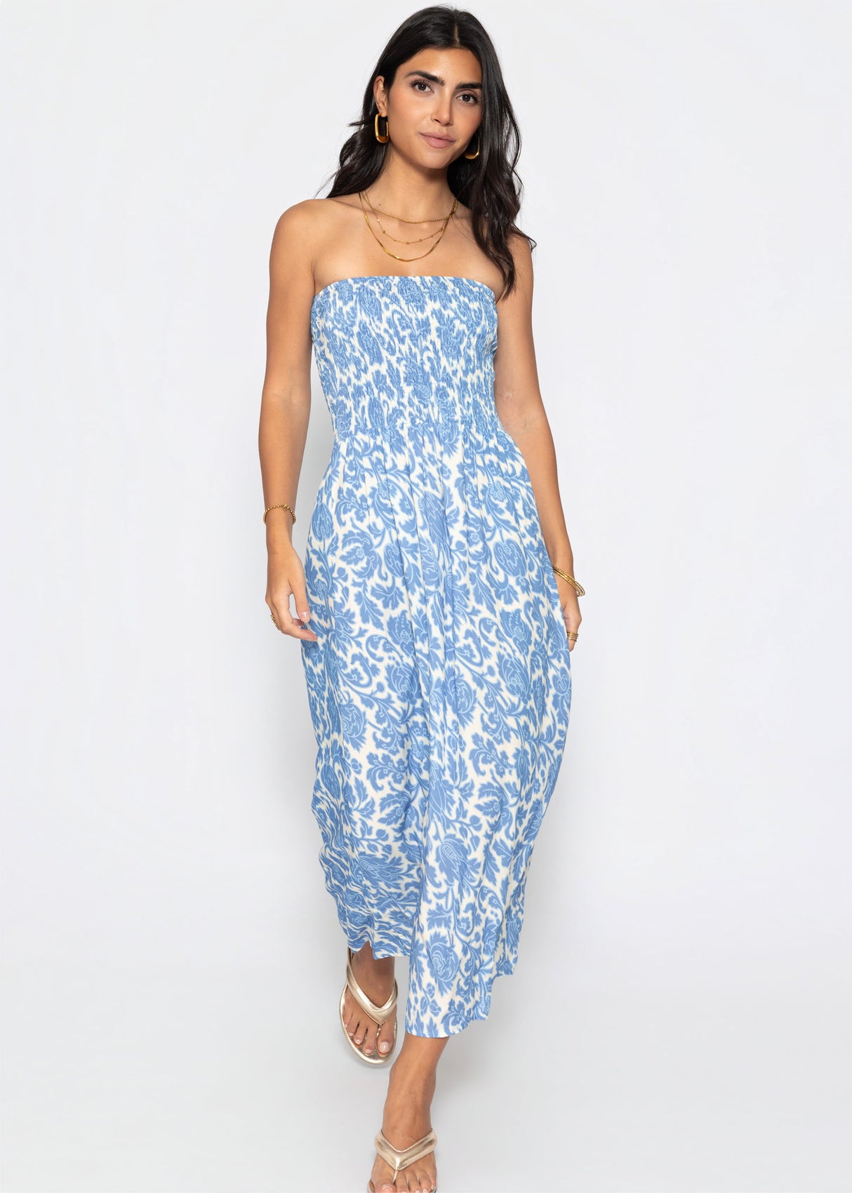 Smoked bandeau dress with print - jeans blue