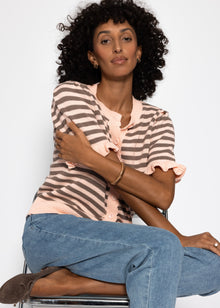 Gestreifte Kurzarm-Strickjacke mit Volants - rosa-taupe