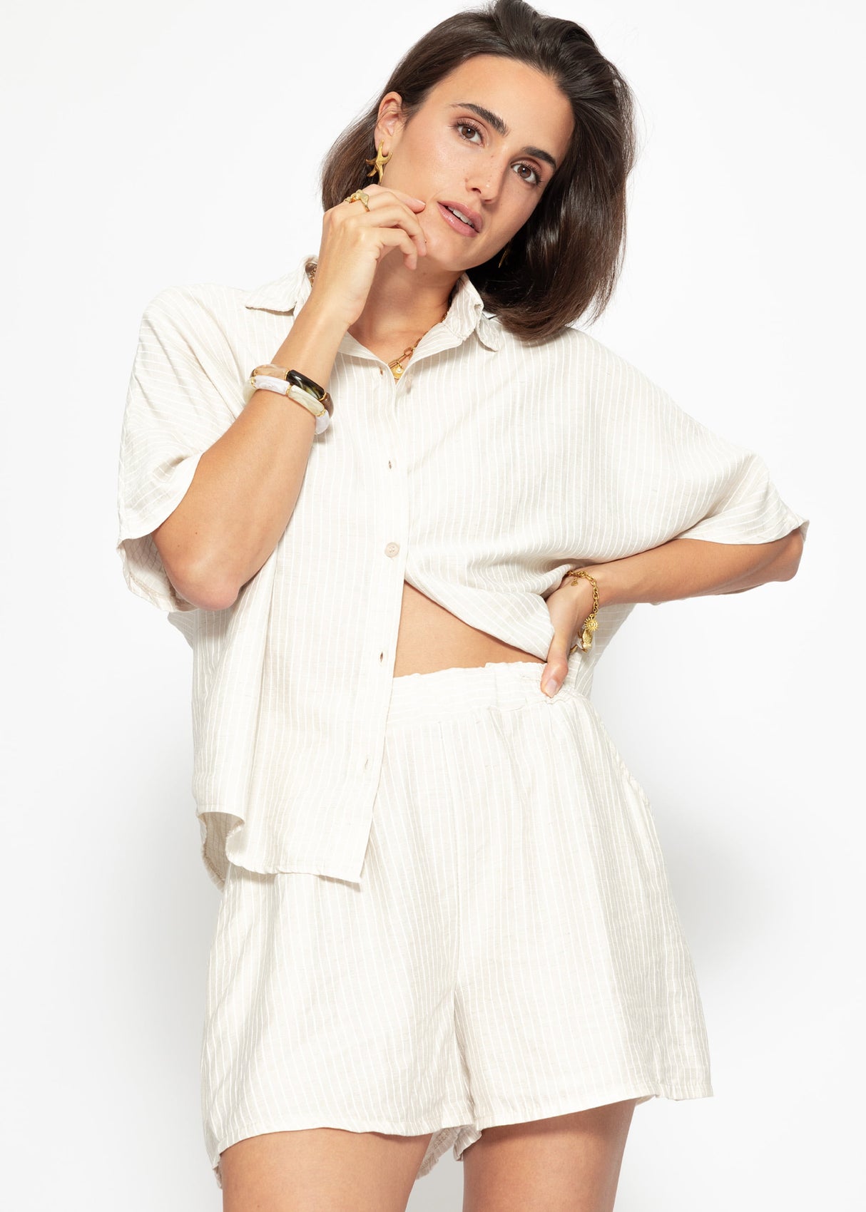 Gestreifte Shorts - hellbeige