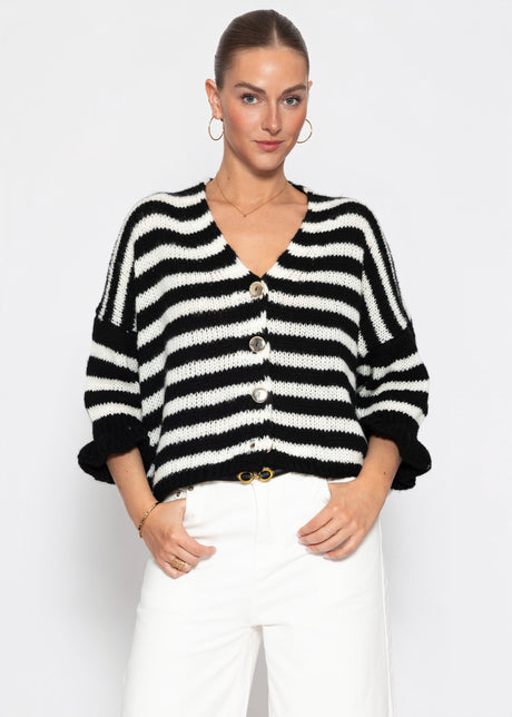 Gestreifter Cardigan mit 3/4-Ärmeln - schwarz by SASSYCLASSY