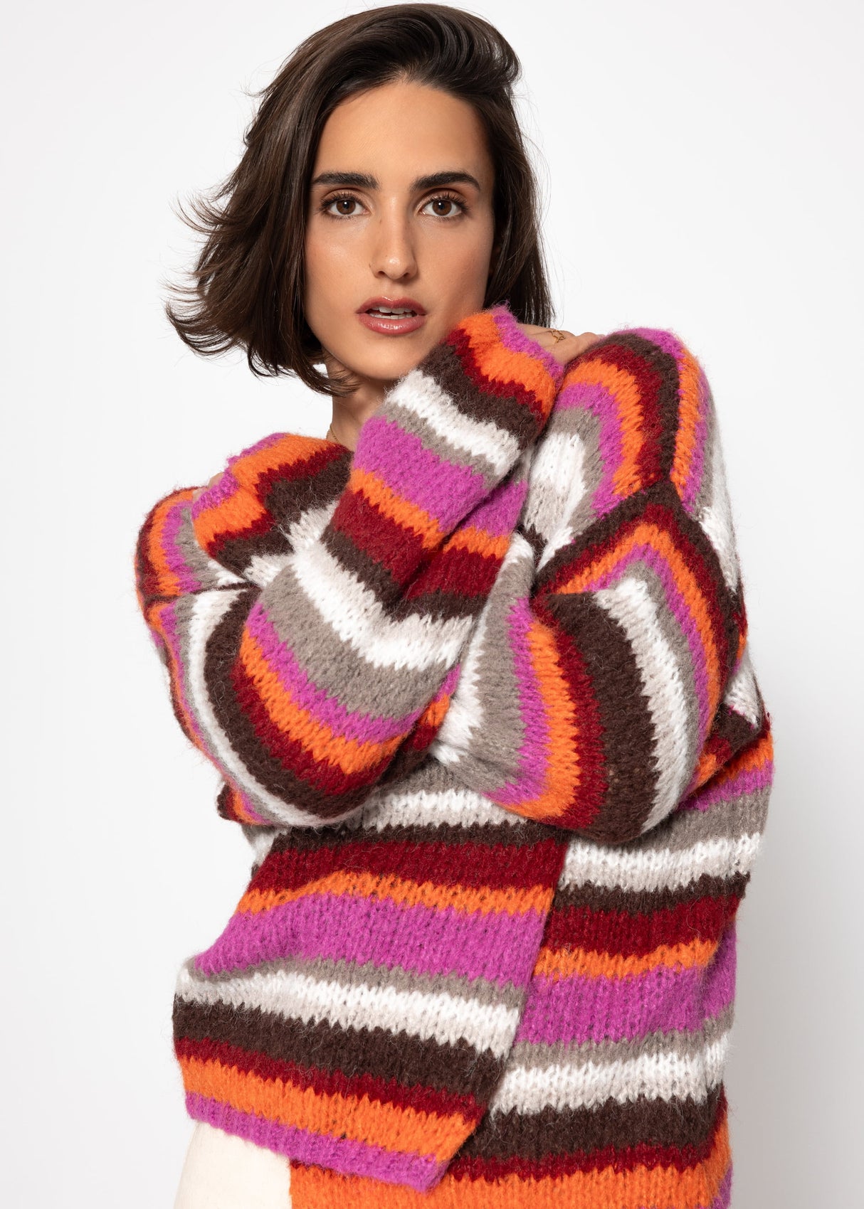 Gestreifter, mehrfarbiger Cardigan - orange