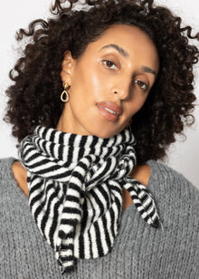 Gestreifter Dreiecksschal - schwarz-offwhite