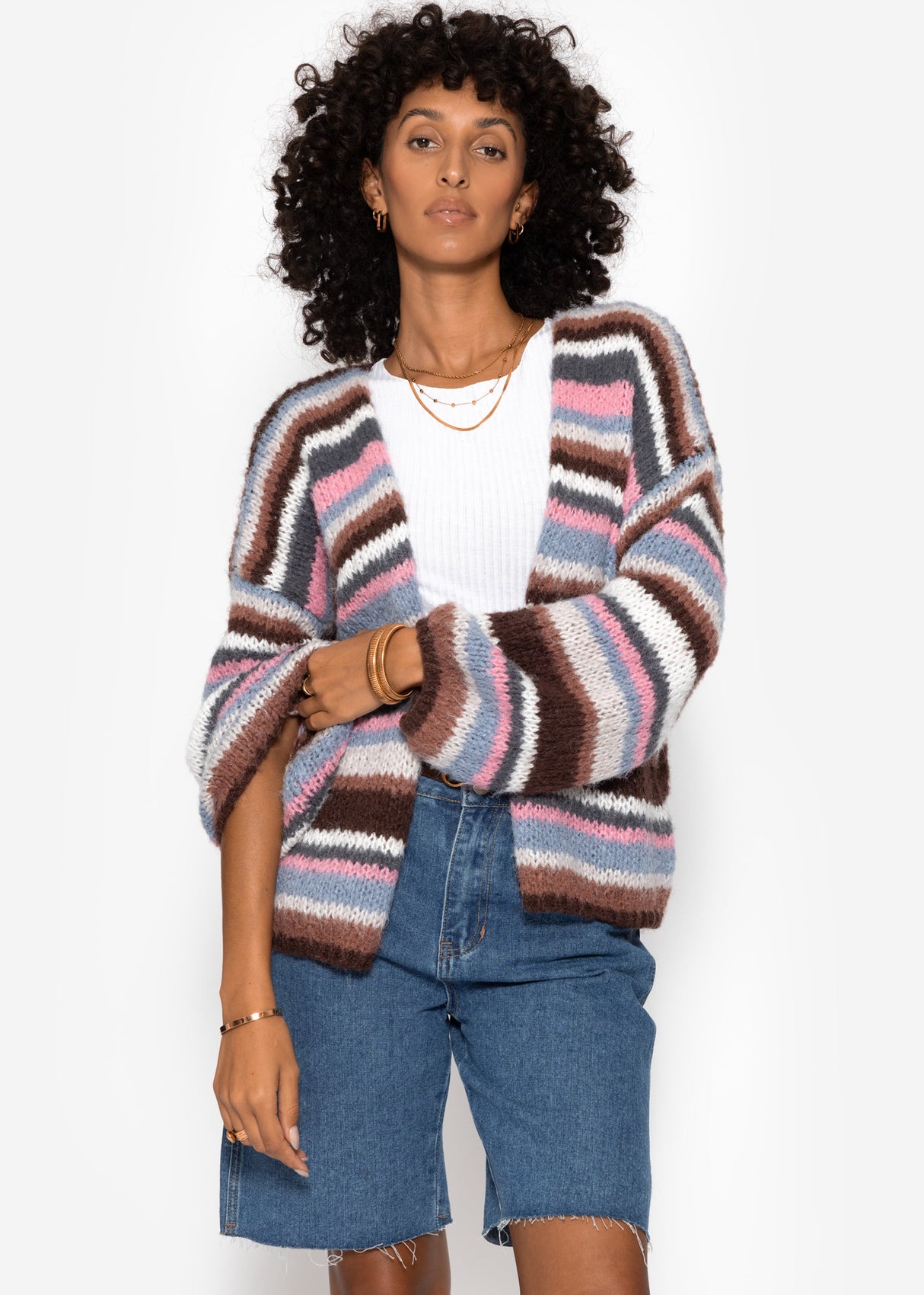 Gestreifter, mehrfarbiger Cardigan - braun