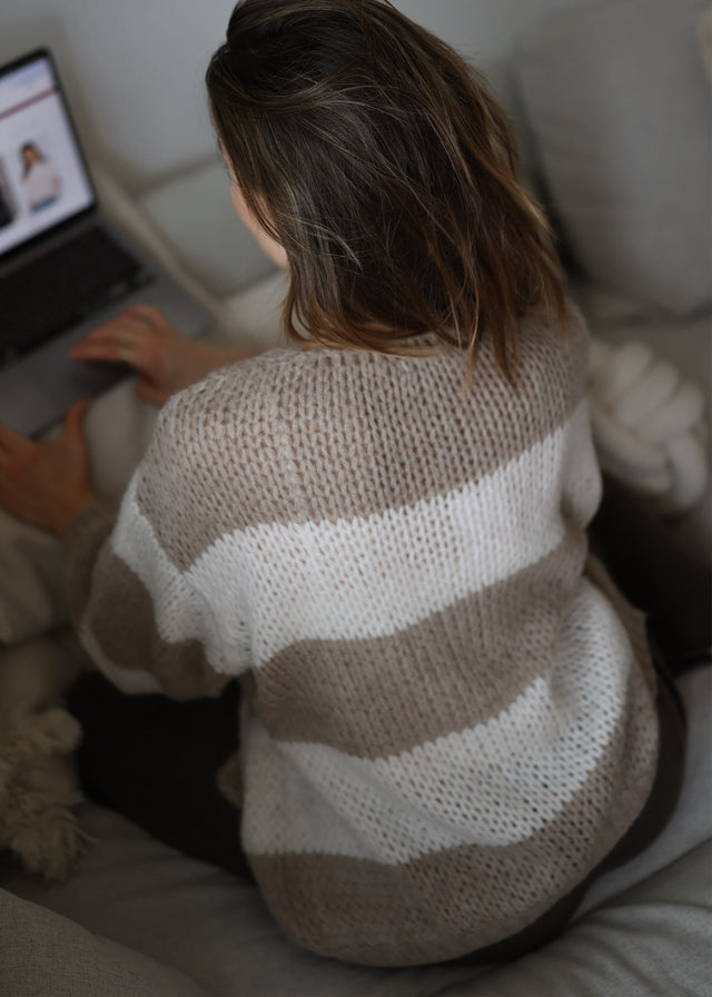 Gestreifter oversize Cardigan - taupe