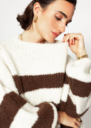Gestreifter oversize Pullover - offwhite