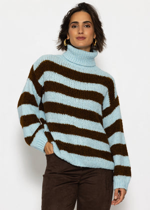 Gestreifter oversize Rollkragenpullover - hellblau-braun