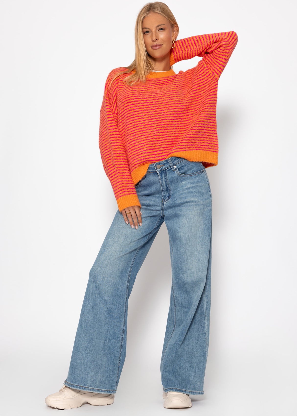 Striped sweater - orange