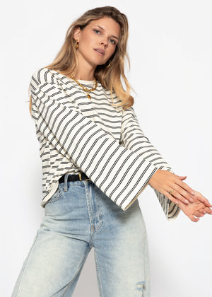 Gestreiftes Langarmshirt mit weiten Ärmeln - offwhite