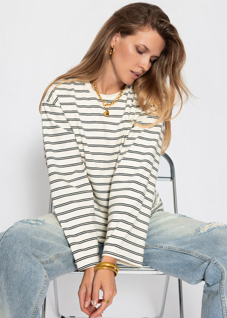 Gestreiftes Langarmshirt mit weiten Ärmeln - offwhite von SASSYCLASSY