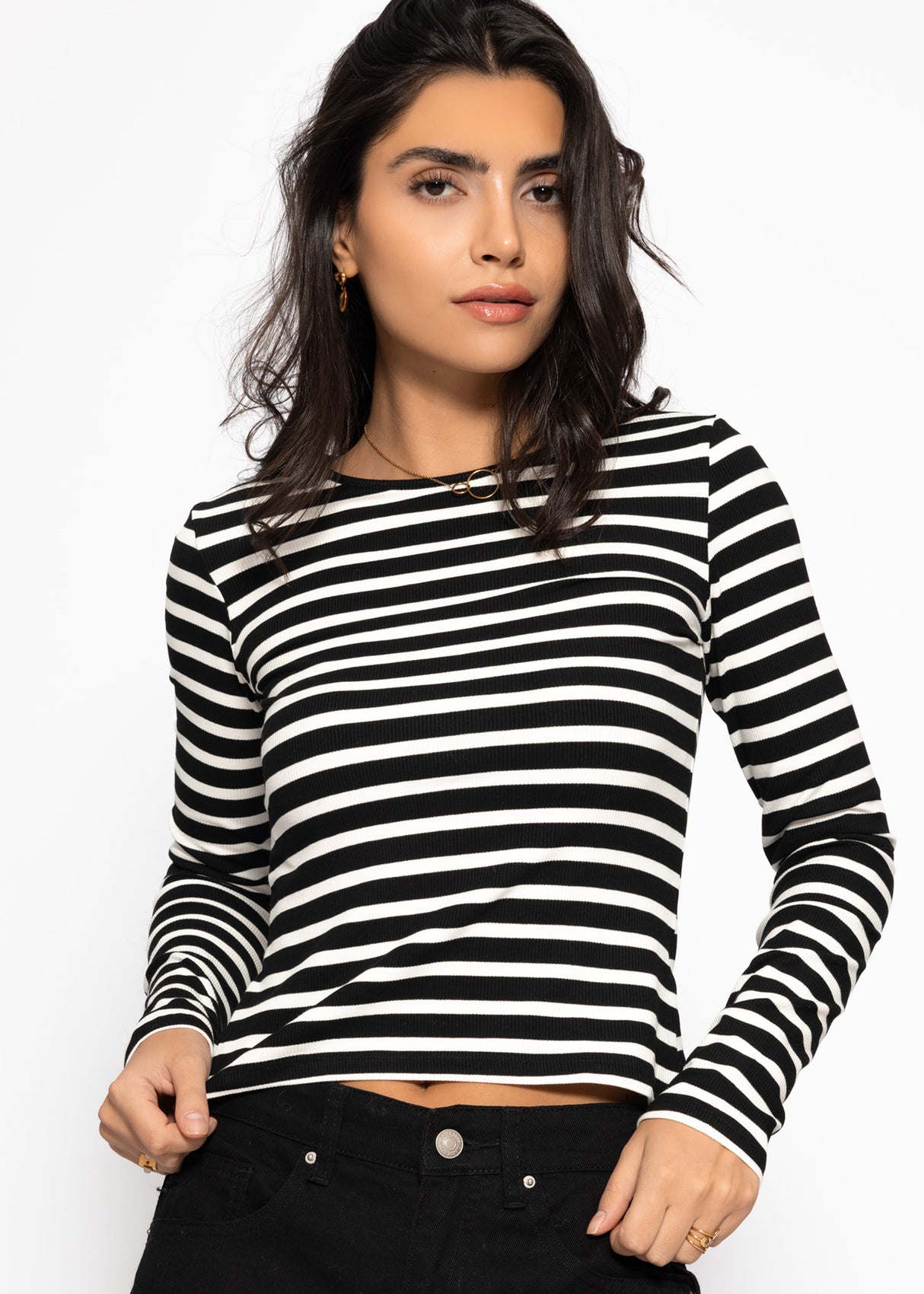 Gestreiftes Langarmshirt - schwarz