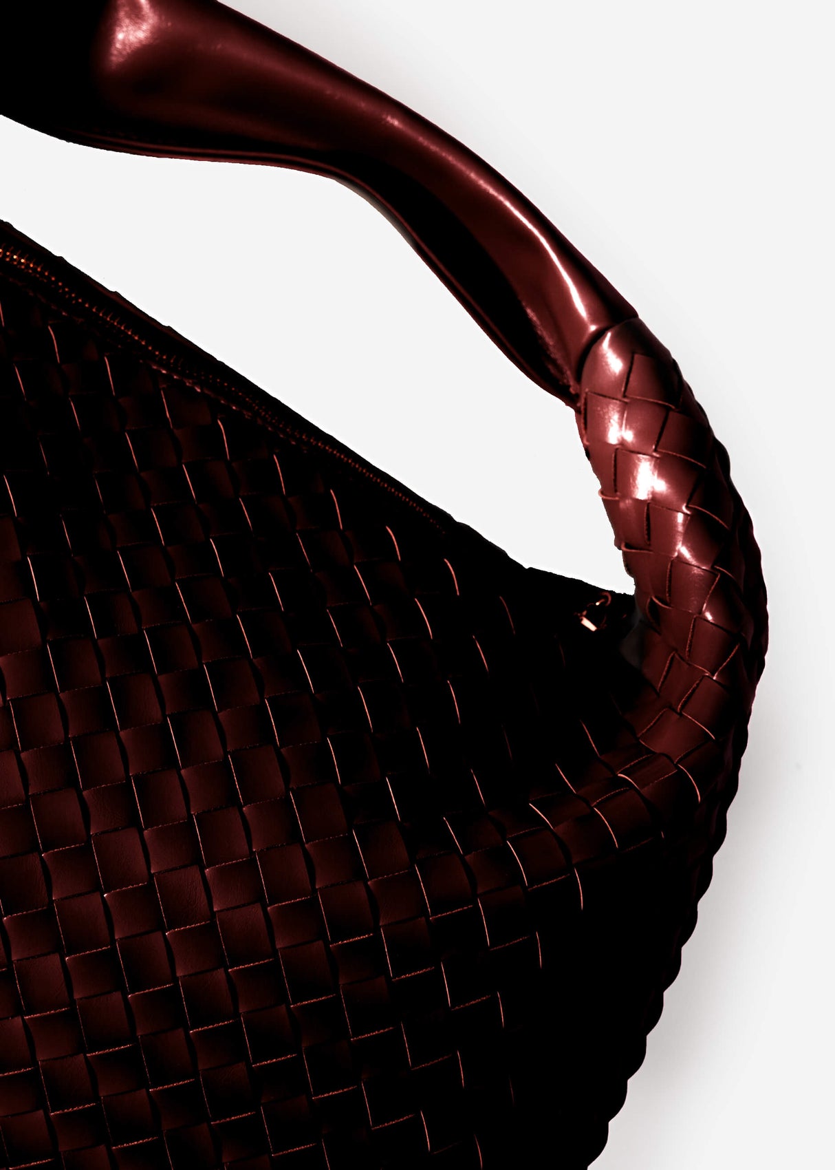 Woven shoulder bag - burgundy