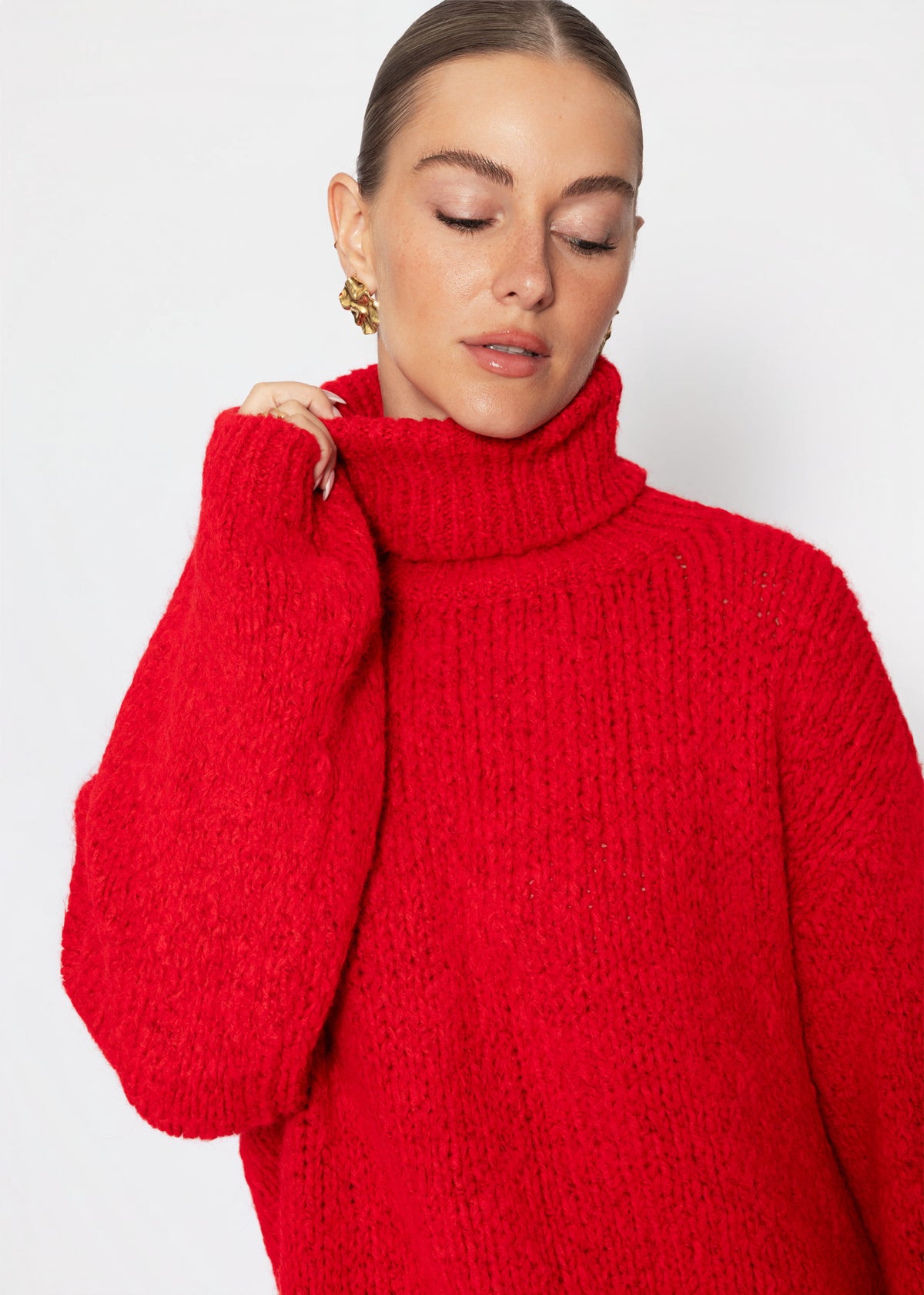 Grober Strickpullover mit Rollkragen - rot