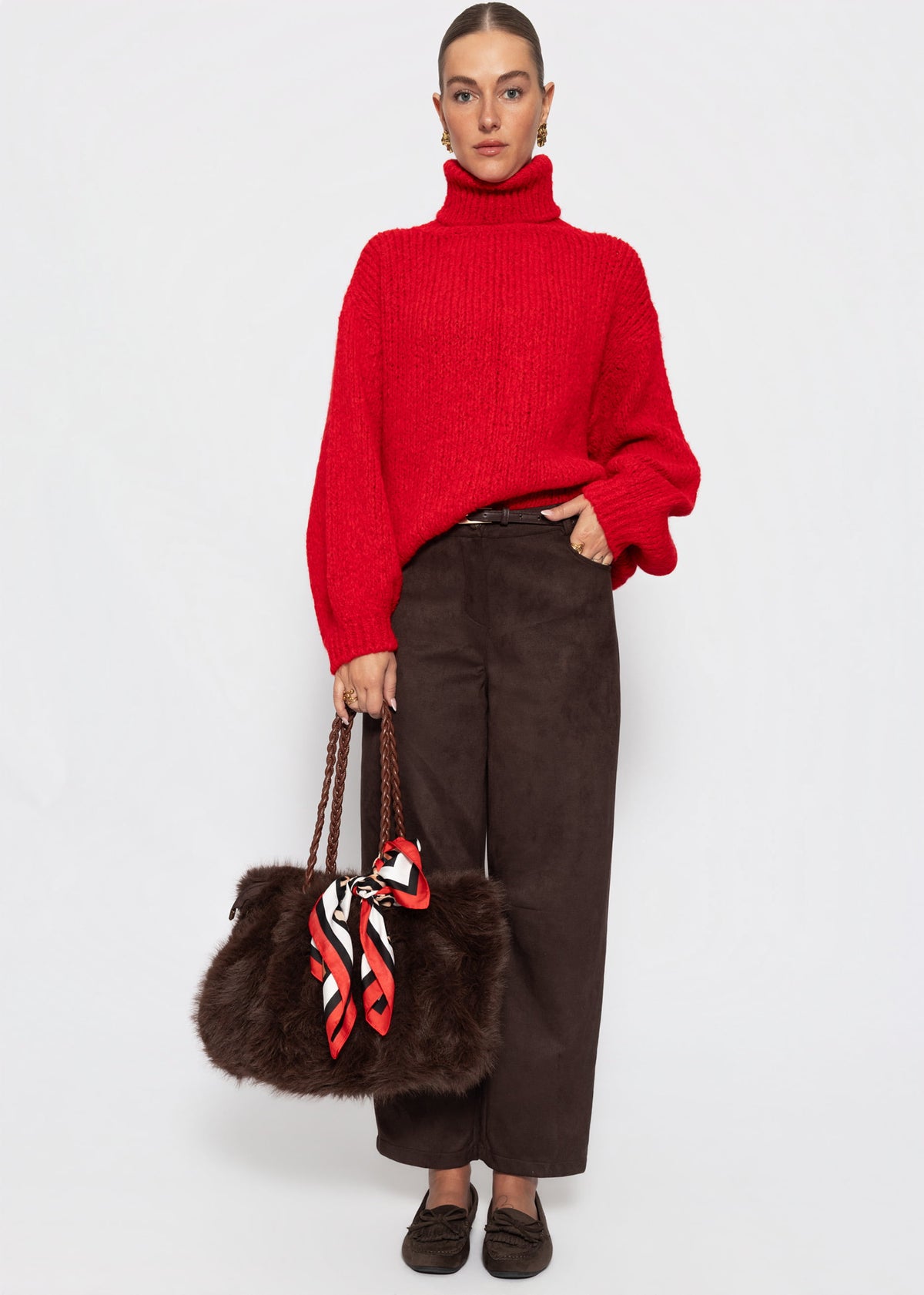 Grober Strickpullover mit Rollkragen - rot