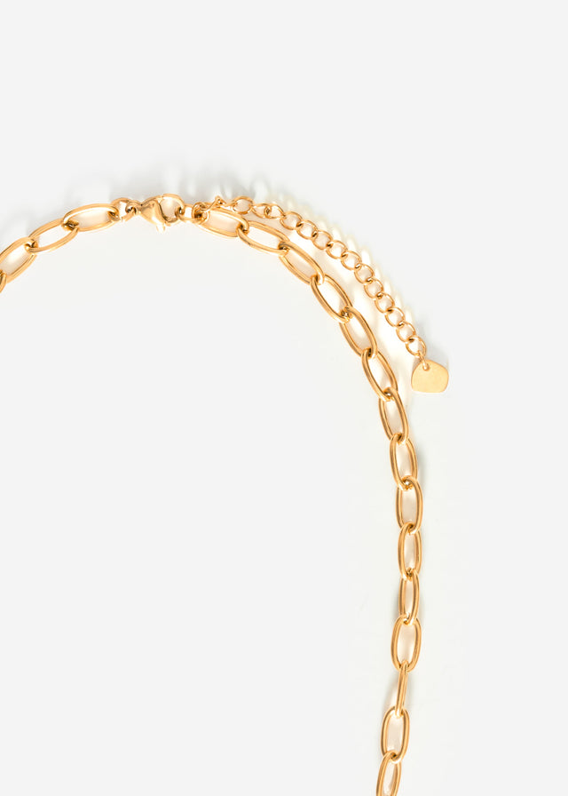 Necklace with coral charms - gold