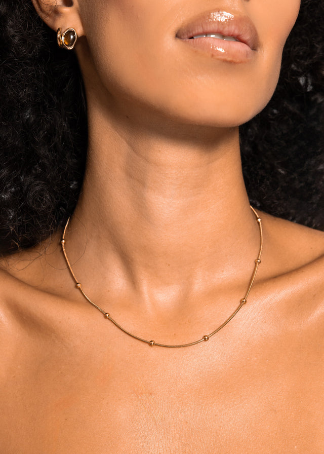 Necklace with spheres - gold