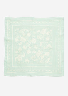 Floral patterned scarf - green