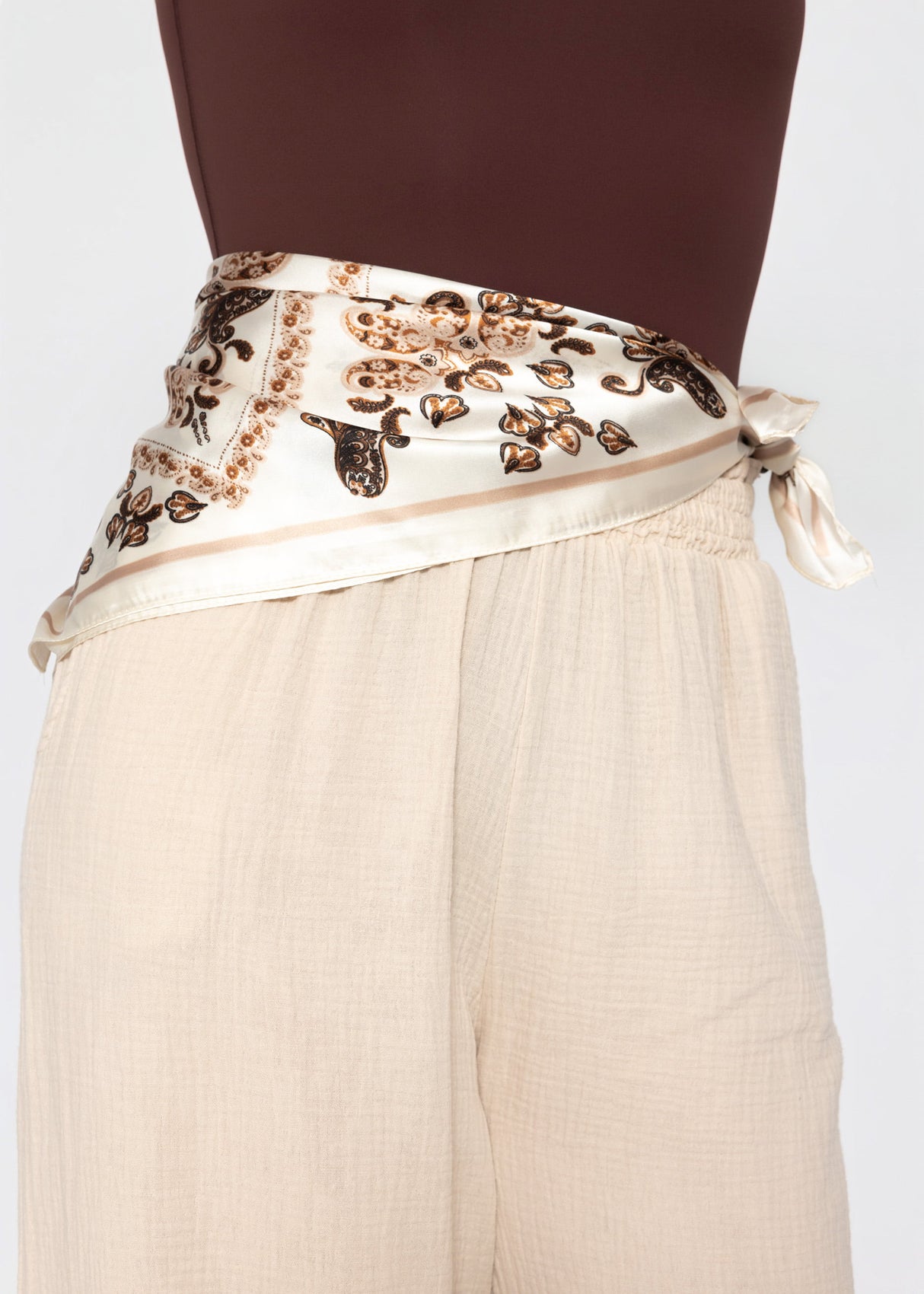 Halstuch mit geometrischem Ornament-Print  - beige