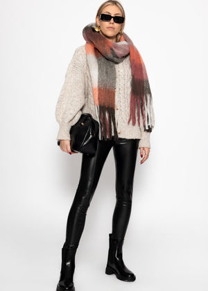 High-rise thermal faux leather leggings with stitching - black