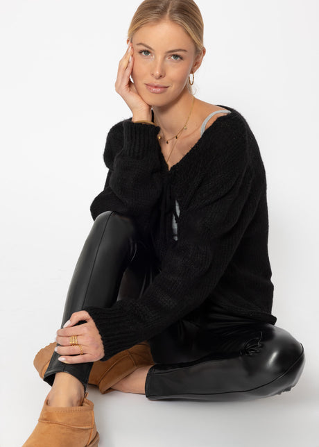 High-waisted thermal faux leather leggings with pintuck - black