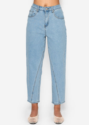 Highwaist Jeans mit Ziernaht - hellblau